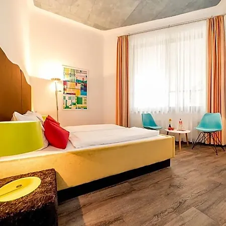 Hotel Arthotel 3*