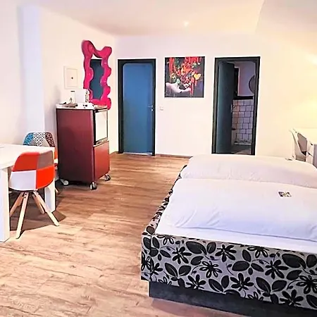 Hotel Arthotel 3*