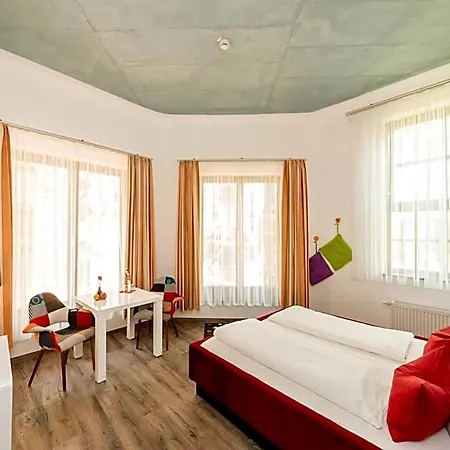 Arthotel 3*