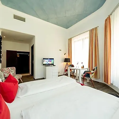 Hotel Arthotel 3*