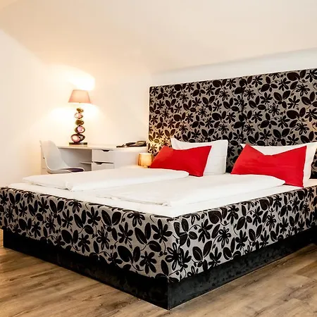 Arthotel Hotel